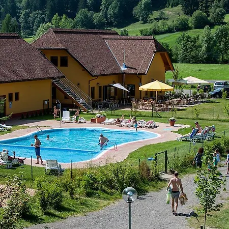 Happy Camp Mobile Homes In Bella Austria 캠프장 4*