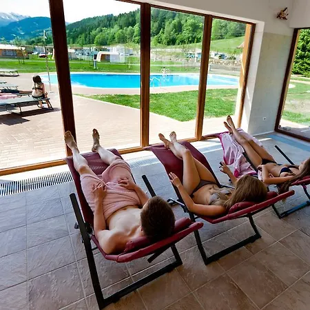 אתר קמפינג Happy Camp Mobile Homes In Bella Austria