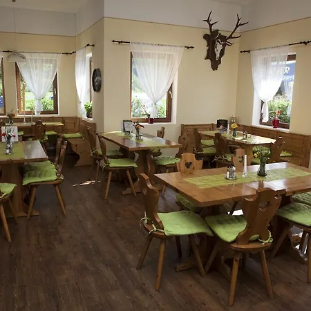 Happy Camp Mobile Homes In Bella Austria Campsite