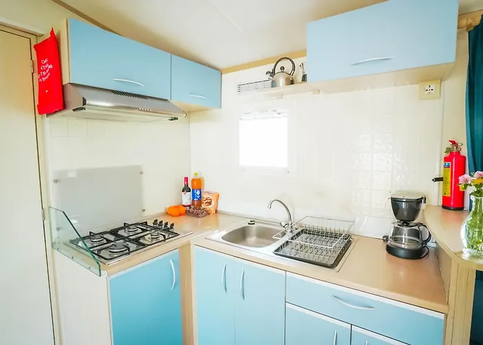 贝拉奥地利快乐大本营移动房屋露营旅馆 营地 Sankt Peter am Kammersberg