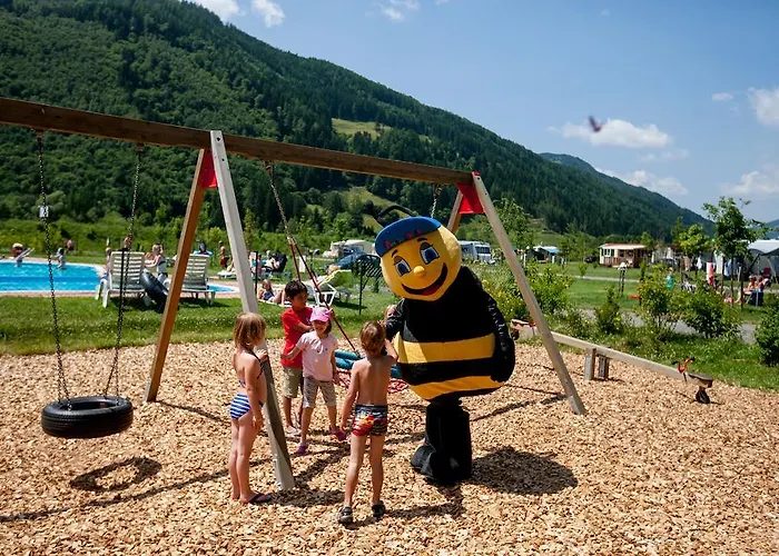 Happy Camp Mobile Homes In Bella Austria Campingplatz 4*